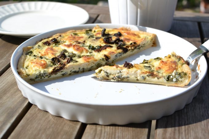 Quiche s medvědím česnekem a kozím sýrem