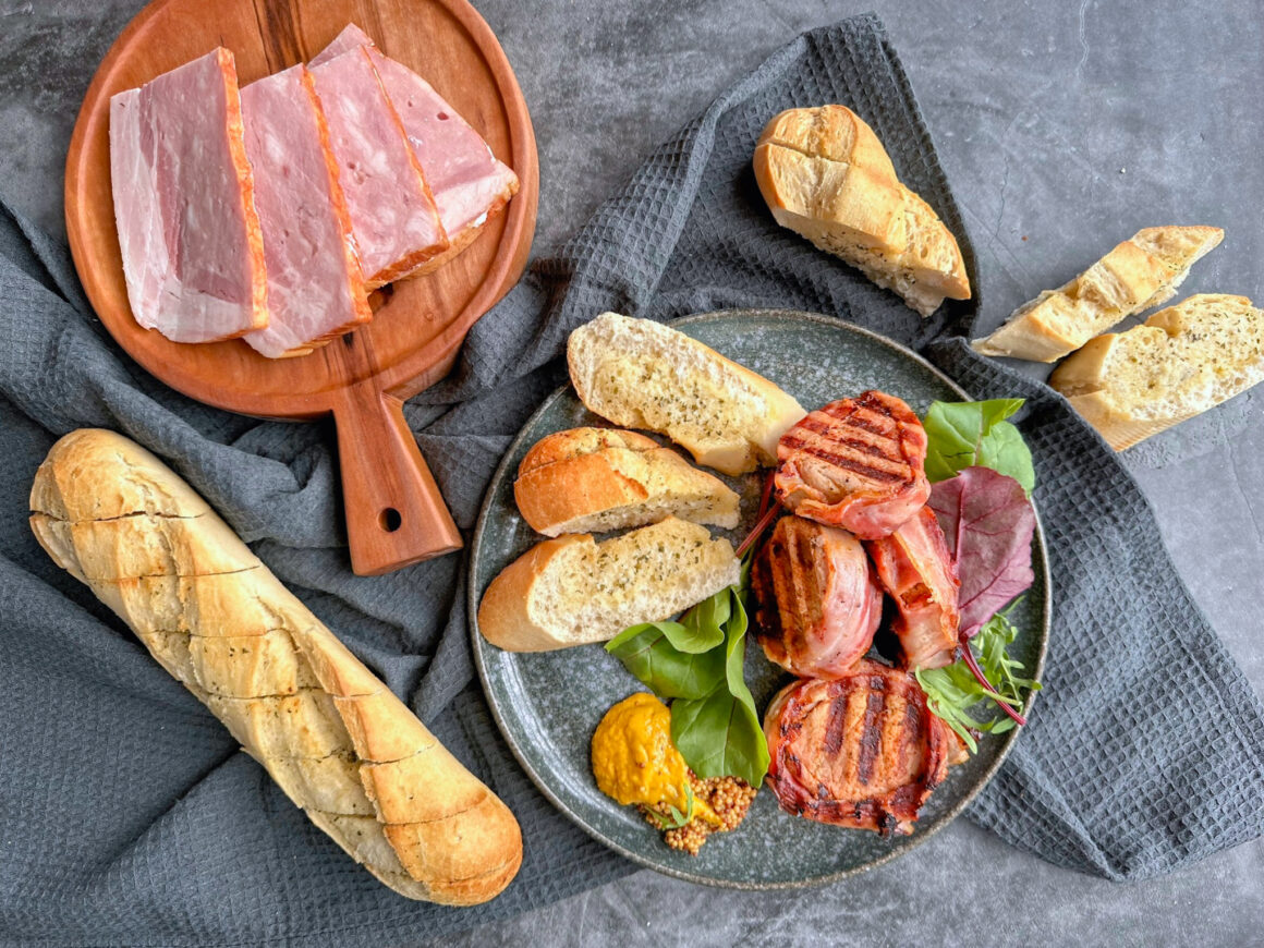vepřová panenka ve slanině na grilu